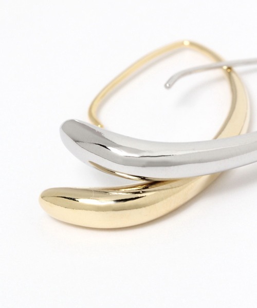 GLOBAL WORK（グローバルワーク）の「メタルフープピアス/268542（ピアス（両耳用）・レディース・シルバー系その他/ゴールド系その他4/ゴールド系その他/シルバー系その他3/シルバー系その他4/ゴールド系その他2/シルバー/ゴールド/ゴールド系その他3/シルバー系その他5/その他1/その他・FREE）」の16枚目の写真