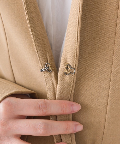 OMNES（オムネス）の「TRストレッチ ノーカラージャケット（ノーカラージャケット・レディース・ブラック/ベージュ/グレー・M/L）」の21枚目の写真