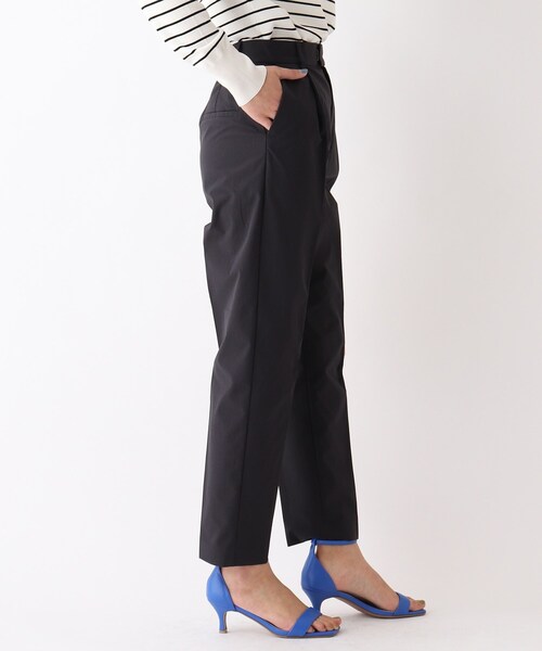 OPAQUE.CLIP(オペークドットクリップ)の「◆【Beautiful stretch】タックテーパードパンツ(その他パンツ・レディース・ホワイト系/ライトパープル/サンドベージュ/ブルー/グリーン/ブラック・36/38/42/40/34)」の11枚目の写真