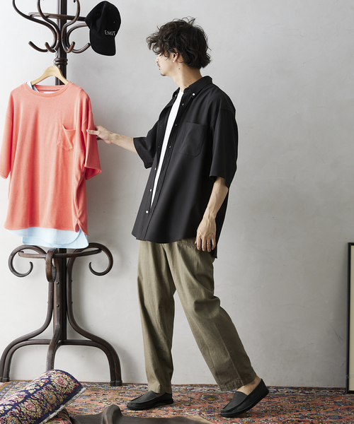 JOURNAL STANDARD relume(ジャーナルスタンダード レリューム)の「サッカー ボタンダウン ハーフスリーブシャツ(シャツ/ブラウス・メンズ・ブラック/ベージュ/ブルー・SMALL/MEDIUM/LARGE)」の11枚目の写真