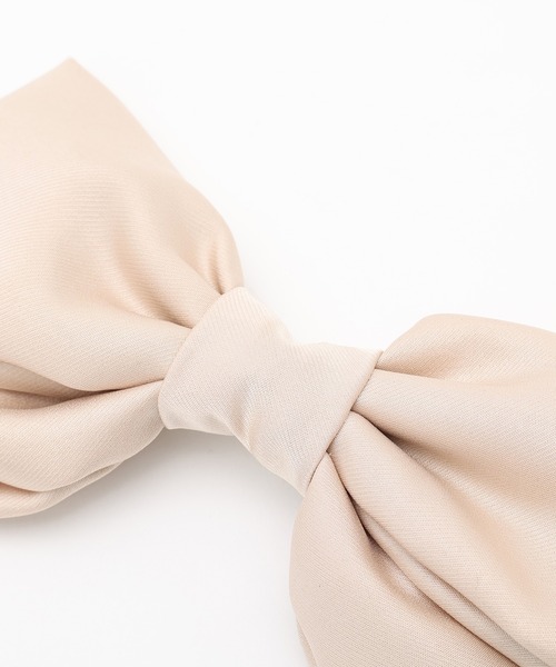 one after another NICE CLAUP（ワンアフターアナザーナイスクラップ）の「ビックリボンバレッタ（バレッタ/ヘアクリップ・レディース・ブラック/ライトベージュ・FREE）」の17枚目の写真