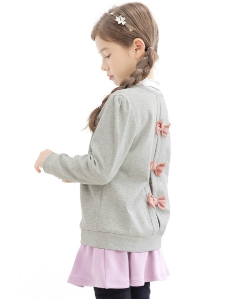 Bee des Bee（ビーデスビー）の「バックリボンカーディガン（カーディガン/ボレロ・キッズ・ブラック/ブラウン/杢グレー/ピンク/サックスブルー・110cm/100cm/120cm/130cm/140cm/150cm）」の9枚目の写真