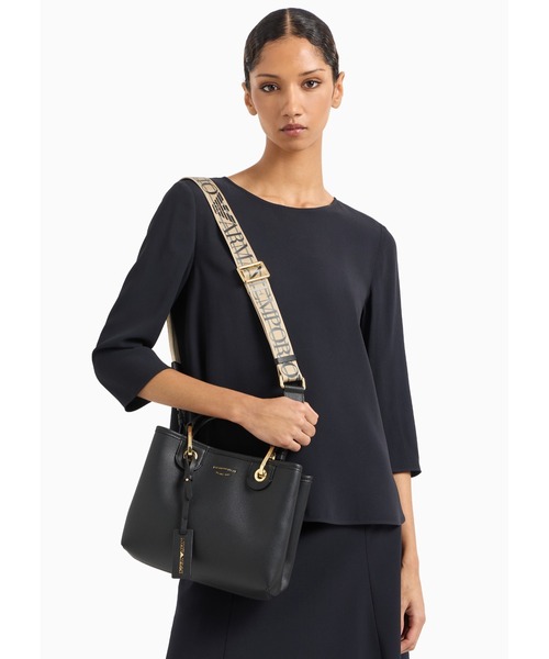 EMPORIO ARMANI（エンポリオアルマーニ）の「【エンポリオ アルマーニ】MyEA  ディアプリント スモール（ハンドバッグ・レディース・グリーン系その他/ブラック×ゴールド/サンドベージュ/アイボリー/ホワイト系その他/レッド・FREE）」の22枚目の写真