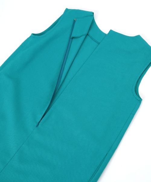 UR'S（ユアーズ）の「ノースリーブコクーンロングワンピース（ワンピース・レディース・ベージュ/ブルー/レッド/ブラック/オレンジ系その他/ターコイズブルー/ナチュラル・S/M/L）」の12枚目の写真