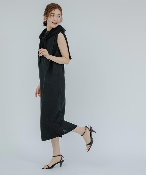 UR'S（ユアーズ）の「ノースリーブコクーンロングワンピース