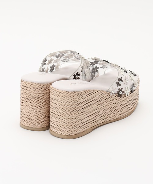 one after another NICE CLAUP（ワンアフターアナザーナイスクラップ）の「PVC厚底サンダル（サンダル・レディース・アイボリー/クリア/ライトピンク・S/M/L）」の22枚目の写真