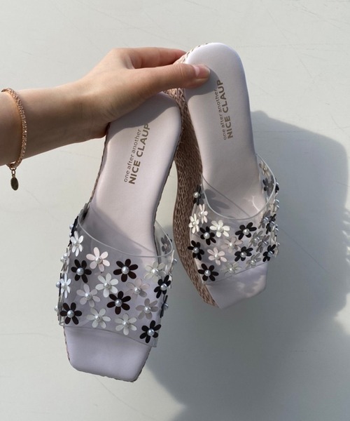 one after another NICE CLAUP（ワンアフターアナザーナイスクラップ）の「PVC厚底サンダル（サンダル・レディース・アイボリー/クリア/ライトピンク・S/M/L）」の12枚目の写真