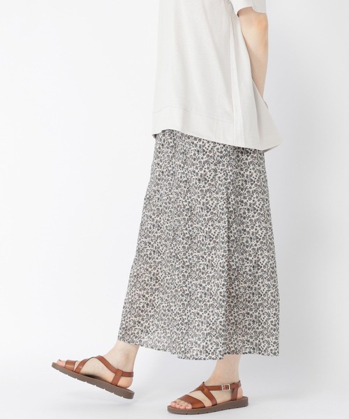 studio CLIP(スタディオクリップ)の「マーメイドプリントスカート(スカート・レディース・ブラック/アイボリー/グリーン・MEDIUM/LARGE)」の3枚目の写真