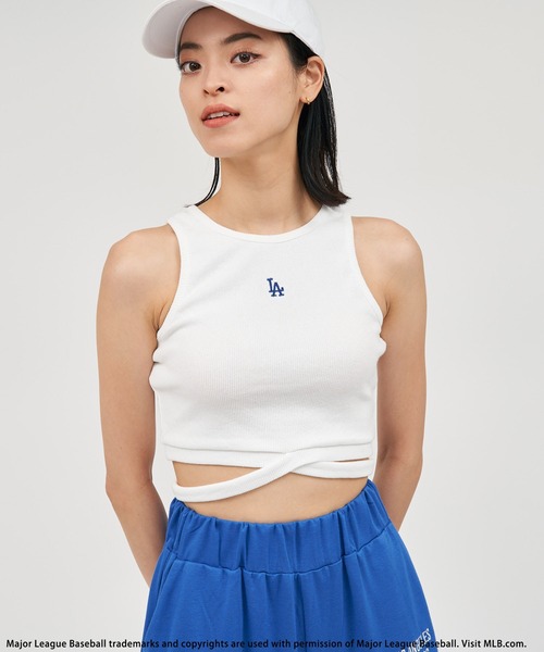 BACK TO THE FIELD(バック トゥー ザ フィールド)の「【MLB】フロントクロスタンク×リラックスワイドパンツセットアップ(ワンピース・レディース・ブラック/オレンジ系/ホワイト系・FREE)」の8枚目の写真