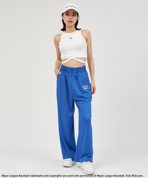 BACK TO THE FIELD(バック トゥー ザ フィールド)の「【MLB】フロントクロスタンク×リラックスワイドパンツセットアップ(ワンピース・レディース・ブラック/オレンジ系/ホワイト系・FREE)」の17枚目の写真