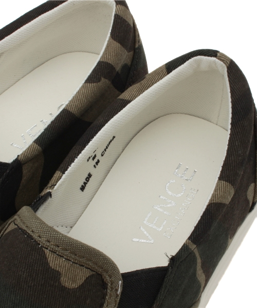 VENCEEXCHANGE（ヴァンスエクスチェンジ）の「迷彩スリッポン（スリッポン・メンズ・ダークグリーン・MEDIUM/LARGE）」の6枚目の写真