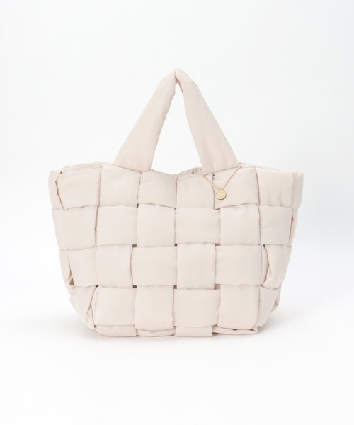 編み込みデザイン かごバッグ ホワイト・ベージュ 編み込みデザイン かごバッグ ホワイト・ベージュ