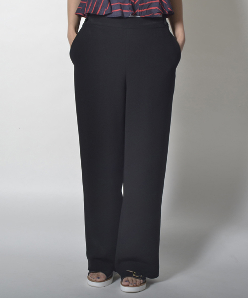 AMERICAN RAG CIE（アメリカンラグシー）の「レーヨン×トリアセイージーワイドパンツ（その他パンツ・レディース・ブラック・FREE）」の10枚目の写真