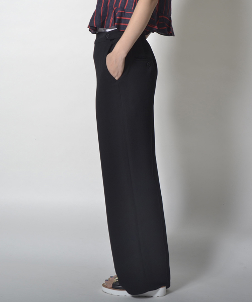 AMERICAN RAG CIE（アメリカンラグシー）の「レーヨン×トリアセイージーワイドパンツ（その他パンツ・レディース・ブラック・FREE）」の11枚目の写真