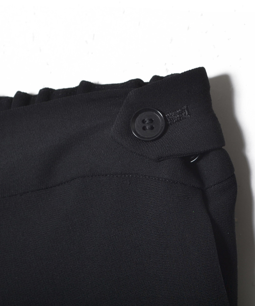 AMERICAN RAG CIE（アメリカンラグシー）の「レーヨン×トリアセイージーワイドパンツ（その他パンツ・レディース・ブラック・FREE）」の7枚目の写真