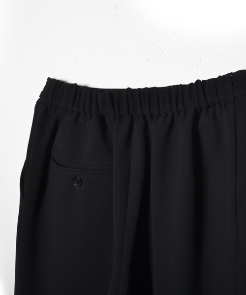 AMERICAN RAG CIE（アメリカンラグシー）の「レーヨン×トリアセイージーワイドパンツ（その他パンツ・レディース・ブラック・FREE）」の3枚目の写真