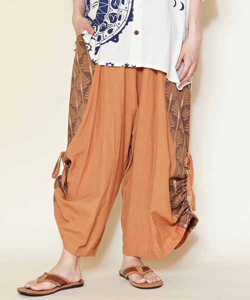 チャイハネ（チャイハネ）の「【チャイハネ】セイージャMEN'S変形ドレープパンツ（その他パンツ・メンズ・ブラック/ブラウン/レッド/カーキ・FREE）」の3枚目の写真