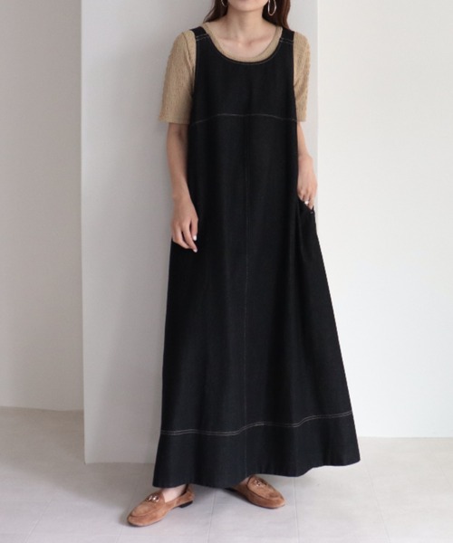 fredy emue（フレディエミュ）の「バックデザインデニムフレアジャンスカ（ジャンパースカート・レディース・ブラック/ブルー・38）」の2枚目の写真