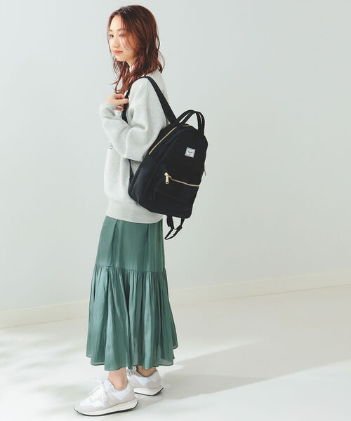 Herschel Supply(ハーシェルサプライ)の「Herschel Supply / NOVA SMALL(トートバッグ・レディース・ピンク/ブラック・ONE SIZE)」の6枚目の写真