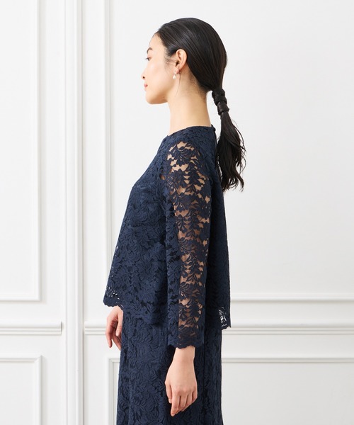 AIMER（エメ）の「ノーカラーレースブラウス（シャツ/ブラウス・レディース・ネイビー/モカ/ラベンダー/ピンクベージュ・MEDIUM/LARGE）」の13枚目の写真