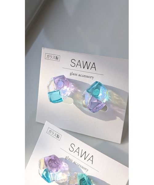 tone(トーン)の「【sawa】多角形イヤリング(台形)(MA)(イヤリング・レディース・パープル系その他/ラベンダー/ブルー系その他・FREE)」の9枚目の写真