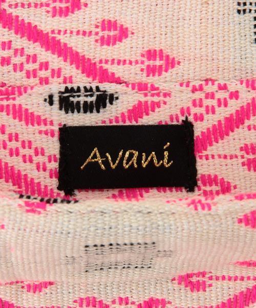 B:MING by BEAMS（ビーミングバイビームス）の「＜InRed 6月号掲載＞AVANI / バティッククラッチ（クラッチバッグ・レディース・ブラック/ピンク・ONE SIZE）」の16枚目の写真