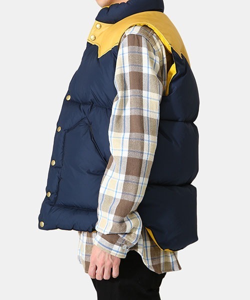 THIN DOWN VEST （ムーンロイド×ロッキーマウンテンフェザー