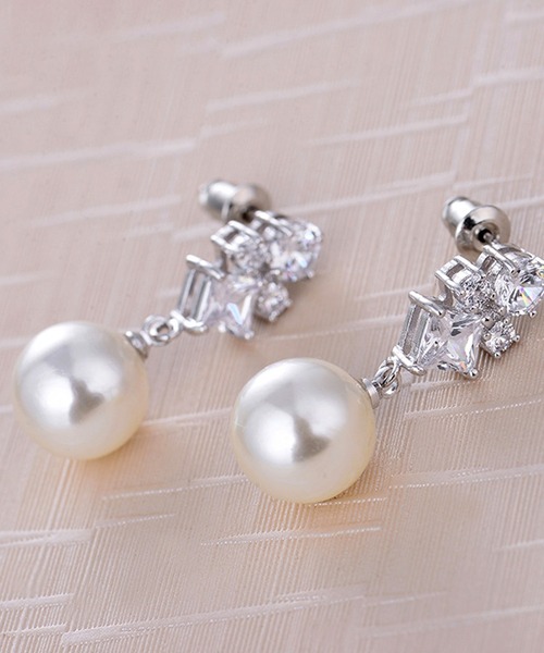DRESS PLUS（ドレスプラス）の「ピアス アクセサリー パーティーピアス レディース 結婚式（ピアス（両耳用）・レディース・ホワイト・フリー）」の7枚目の写真