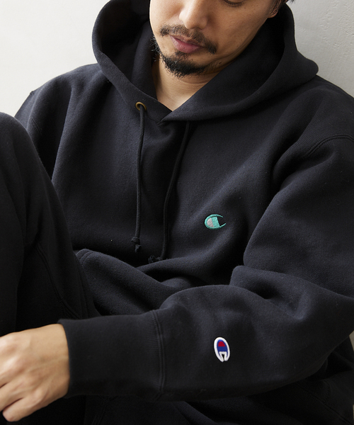 Champion(チャンピオン)の「【CHAMPION / チャンピオン】別注リバースウィーブ パーカー(パーカー・メンズ・ホワイト/グレー/アイボリー/ブラック・MEDIUM/LARGE/X-LARGE)」の13枚目の写真