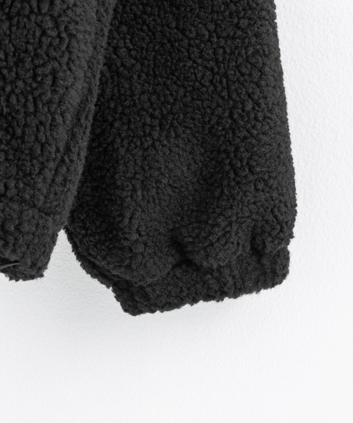 Rocky Monroe（ロッキーモンロー）の「オーバーサイズ ボアフリースブルゾン ジップアップジャケット（ブルゾン・レディース・ブラウン/グレー/グリーン/マスタード/ブラック×グレー/ホワイト×グリーン/ホワイト×ブルー/ホワイト×ブラック/ホワイト×グレー/ブラック×パープル/レッド・L/M/XL）」の13枚目の写真