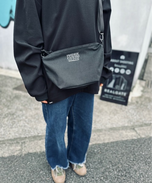 FREDRIK PACKERS（フレドリックパッカーズ）の「FREDRIK PACKERS / フレドリックパッカーズ / 1000D FAM SHOULDER <M>（ショルダーバッグ・レディース・ホワイト/レオパード/ブラック/オリーブ/ブラウン系その他・ONESIZE）」の22枚目の写真