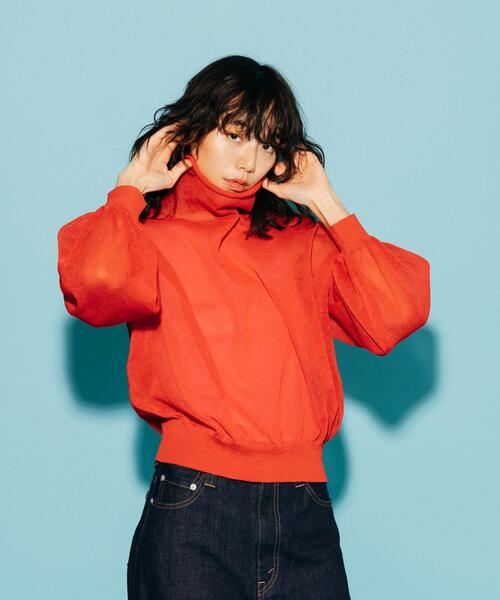 CITEN（シテン）の「＜CITEN＞シアー ハイネック ニット（ニット/セーター・レディース・イエロー/レッド・FREE）」の2枚目の写真