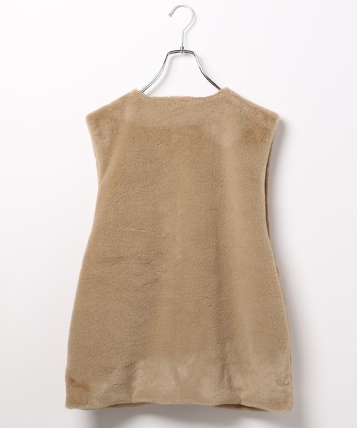 GLOBAL WORK(グローバルワーク)の「ファーベスト/AND YUA ANY/176307(ベスト・キッズ・アイボリー/ベージュ・FREE)」の13枚目の写真