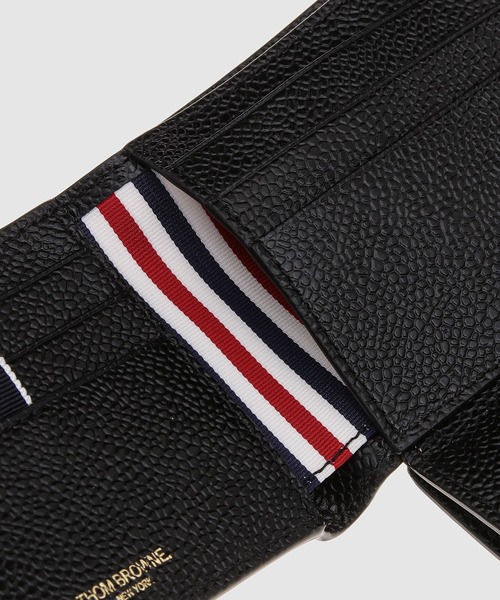 THOM BROWNE（トムブラウン）の「BILLFOLD W/ FOLD OUT COIN PURSE IN PEBBLE GRAIN LEATHER（財布・メンズ・ブラック・ONE SIZE）」の7枚目の写真
