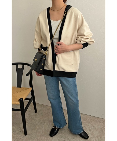 palm RICHE（ポームリシュ）の「バイカラーワッフルカーデ（カーディガン/ボレロ・レディース・グリーン/ブラック/アイボリー・M）」の4枚目の写真
