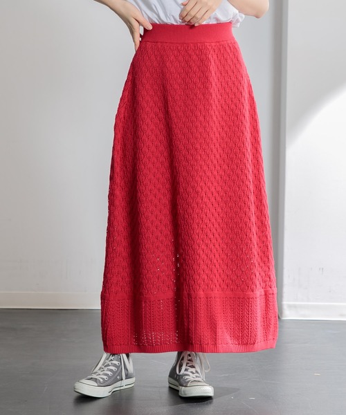 AMERICAN RAG CIE（アメリカンラグシー）の「ニットマキシスカート（スカート・レディース・レッド/グレー・FREE）」の3枚目の写真