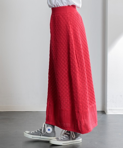 AMERICAN RAG CIE（アメリカンラグシー）の「ニットマキシスカート（スカート・レディース・レッド/グレー・FREE）」の4枚目の写真