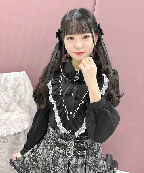 ROJITA(ロジータ)の「ラッフルフリル配色ブラウス(シャツ/ブラウス・レディース・ホワイト/ピンク/ブラック・FREE)」の11枚目の写真