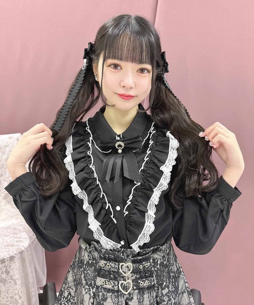 ROJITA(ロジータ)の「ラッフルフリル配色ブラウス(シャツ/ブラウス・レディース・ホワイト/ピンク/ブラック・FREE)」の18枚目の写真