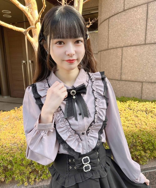 ROJITA(ロジータ)の「ラッフルフリル配色ブラウス(シャツ/ブラウス・レディース・ホワイト/ピンク/ブラック・FREE)」の6枚目の写真