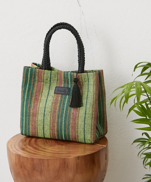 Actually（アクチュアリー）の「マルチストライプ ミニトート（トートバッグ・レディース・ブラック/グリーン・フリー）」の14枚目の写真