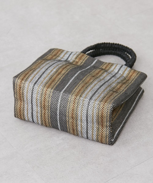 Actually（アクチュアリー）の「マルチストライプ ミニトート（トートバッグ・レディース・ブラック/グリーン・フリー）」の22枚目の写真