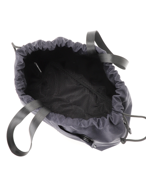 NOTIVE/CANTERA(ノーティブカンテラ)の「【NOTIVE/CANTERA ノーティブカンテラ】別注 LUSAKA 2.1(ショルダーバッグ・メンズ・ネイビー・FREE)」の4枚目の写真