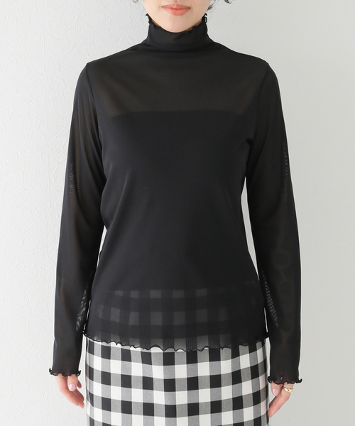 La TOTALITE(ラトータリテ)の「シアーハイネックカットソー(Tシャツ/カットソー・レディース・ベージュ/ホワイト/ブラック・FREE)」の5枚目の写真