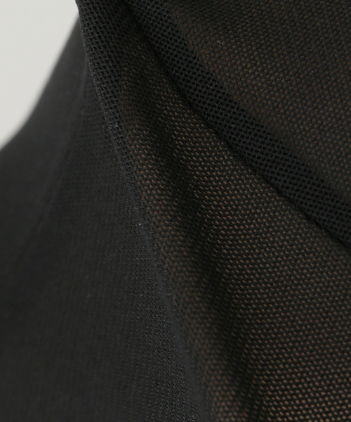 La TOTALITE(ラトータリテ)の「シアーハイネックカットソー(Tシャツ/カットソー・レディース・ベージュ/ホワイト/ブラック・FREE)」の16枚目の写真