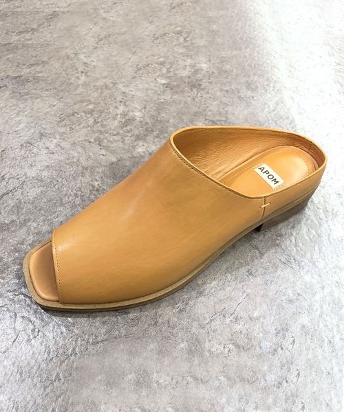 enchanted(エンチャンテッド)の「《APOM》本革カバーミュールサンダル(サンダル・レディース・ホワイト/ブラック/ベージュ・35/36/37/38/39/40)」の9枚目の写真