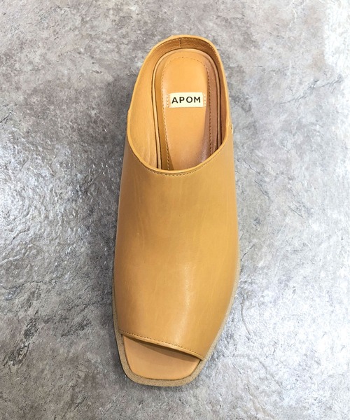 enchanted(エンチャンテッド)の「《APOM》本革カバーミュールサンダル(サンダル・レディース・ホワイト/ブラック/ベージュ・35/36/37/38/39/40)」の12枚目の写真