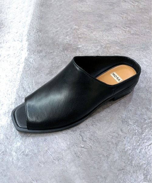 enchanted(エンチャンテッド)の「《APOM》本革カバーミュールサンダル(サンダル・レディース・ホワイト/ブラック/ベージュ・35/36/37/38/39/40)」の4枚目の写真