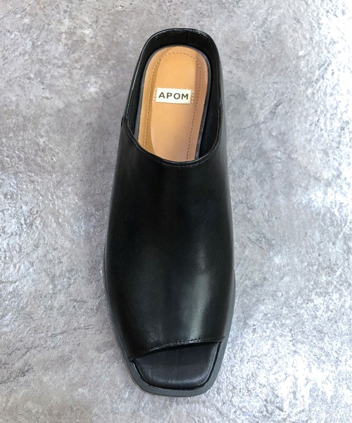 enchanted(エンチャンテッド)の「《APOM》本革カバーミュールサンダル(サンダル・レディース・ホワイト/ブラック/ベージュ・35/36/37/38/39/40)」の10枚目の写真