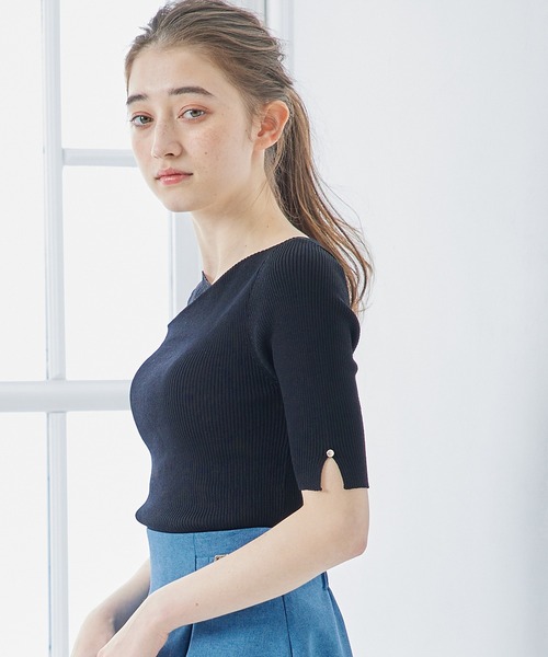 12Twelve Agenda(トゥエルブ アジェンダ)の「アシメタックネック5分袖リブニットプルオーバー(ニット/セーター・レディース・ブラック/ピンク/グレイッシュベージュ/オフホワイト・M)」の6枚目の写真